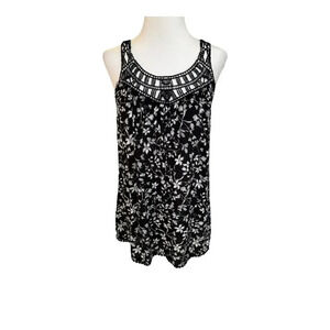 NEW Cape Juby Women’s Medium Black Floral Sleeveless Top Lace Accents Casual NWT